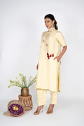 Zohra Ivory kurta Set with Stole