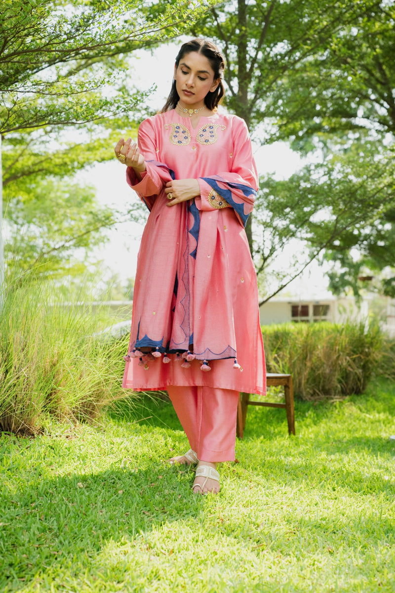 Rangrez pink Chanderi kurta set with Dupatta