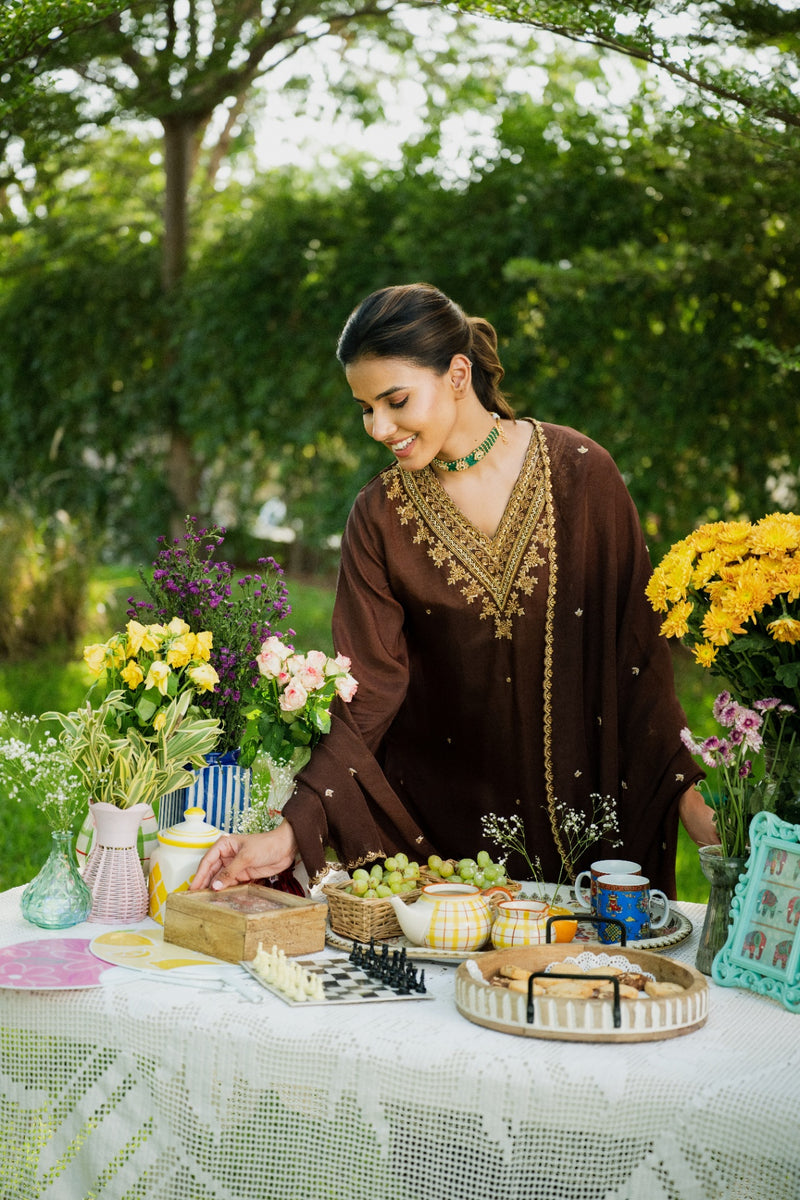 Mahveen Mocha kurta set with Dupatta
