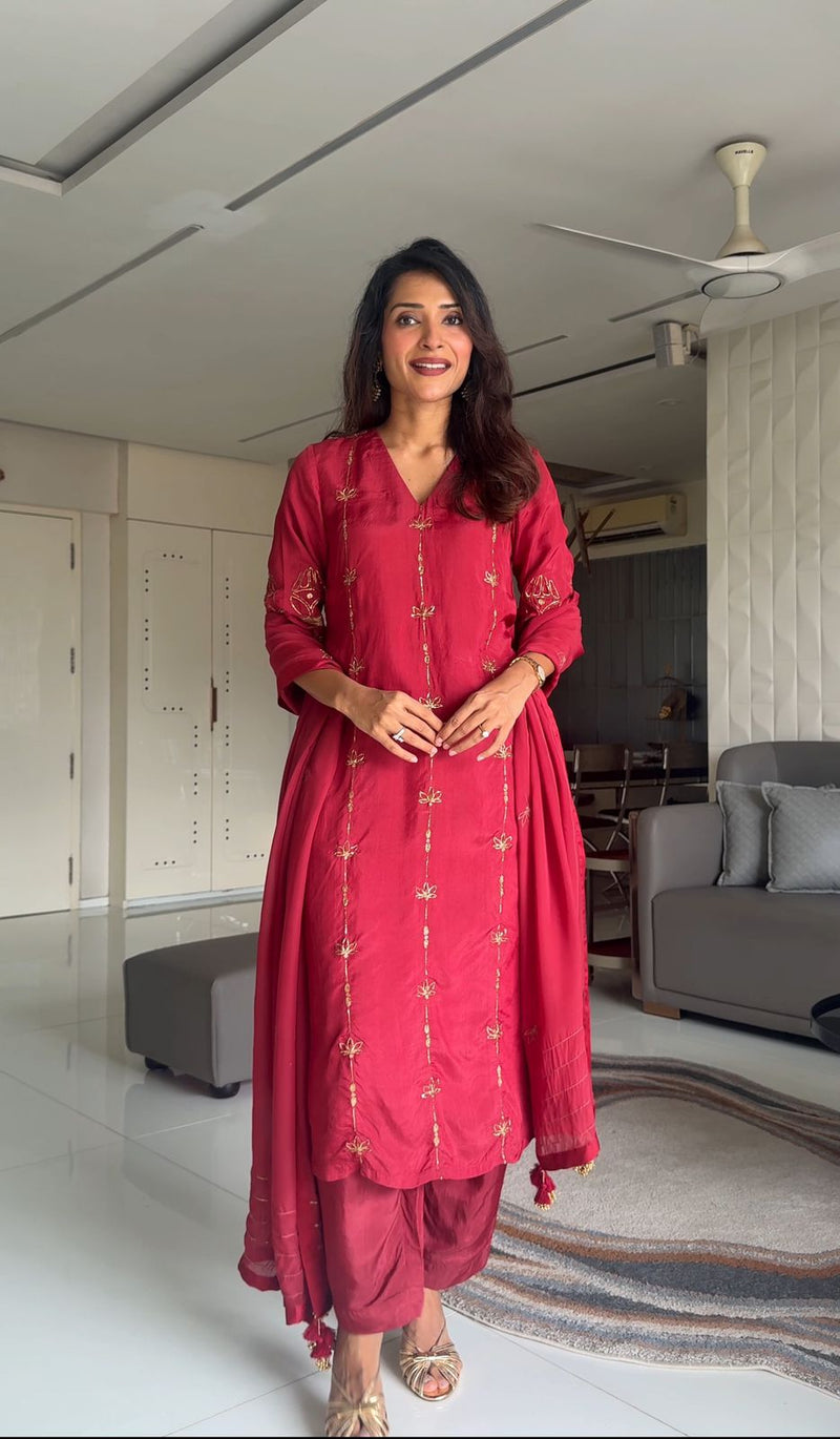 Rumi Red kurta set with Dupatta