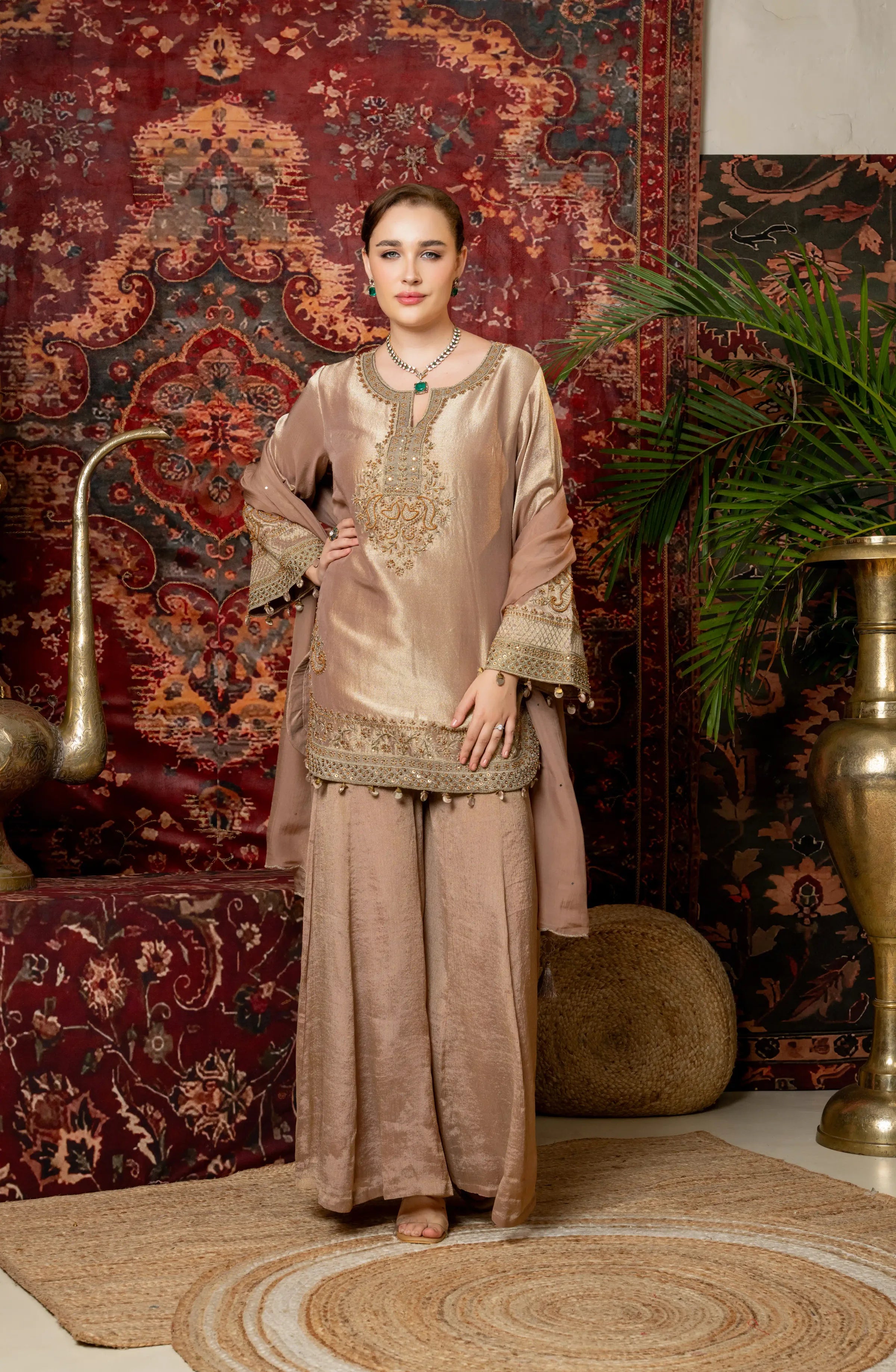 Zarmina Grace Embroidered Kurta Set