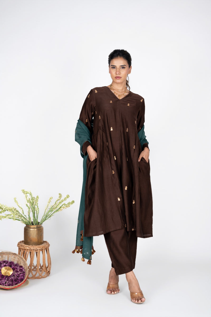 Saanjh Brown Kurta Set With Green Dupatta